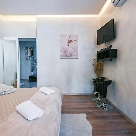 Апартамент Velar 1bdr *